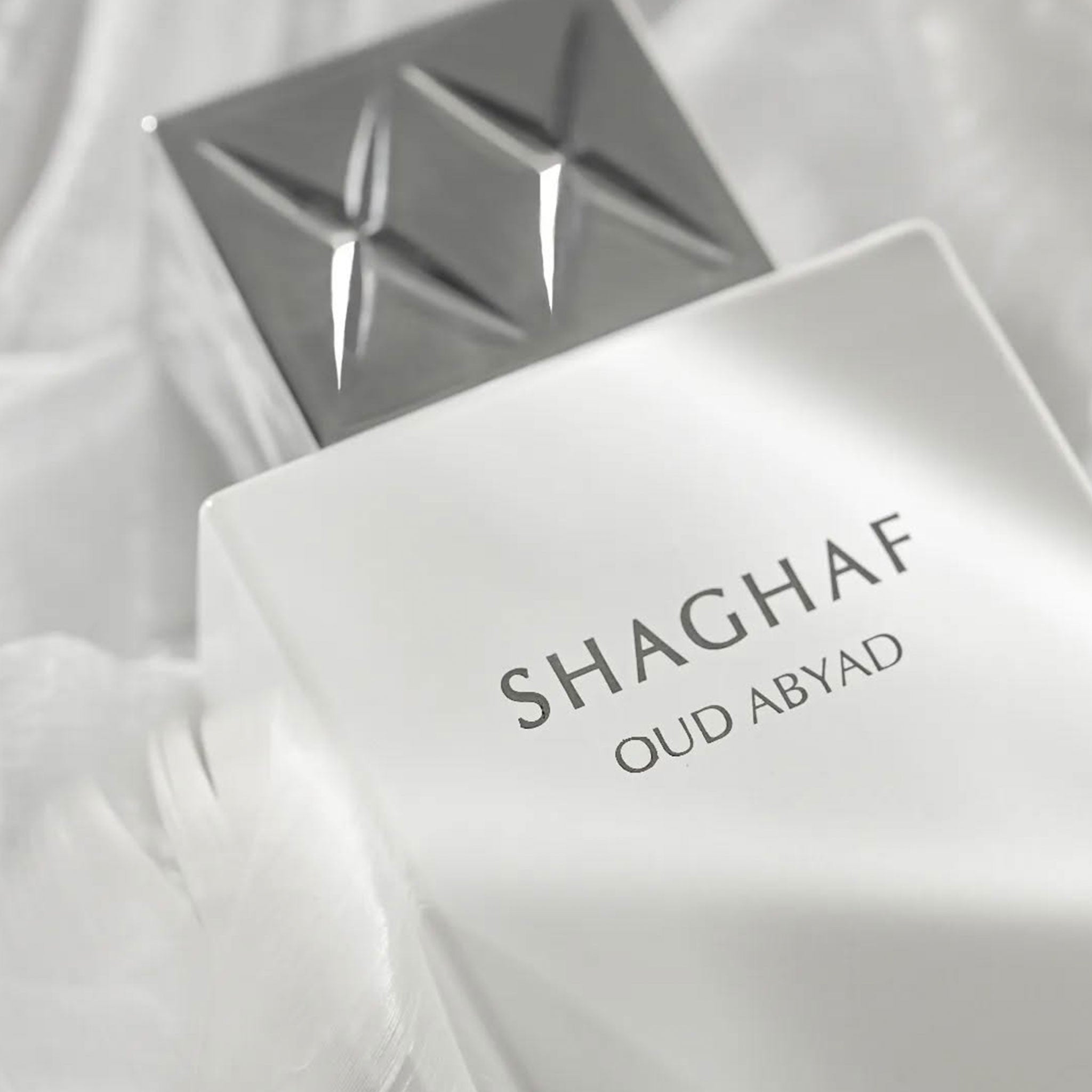 Shaghaf Oud Abyad by Swiss Arabian - Apa de Parfum Barbati - 75 ml