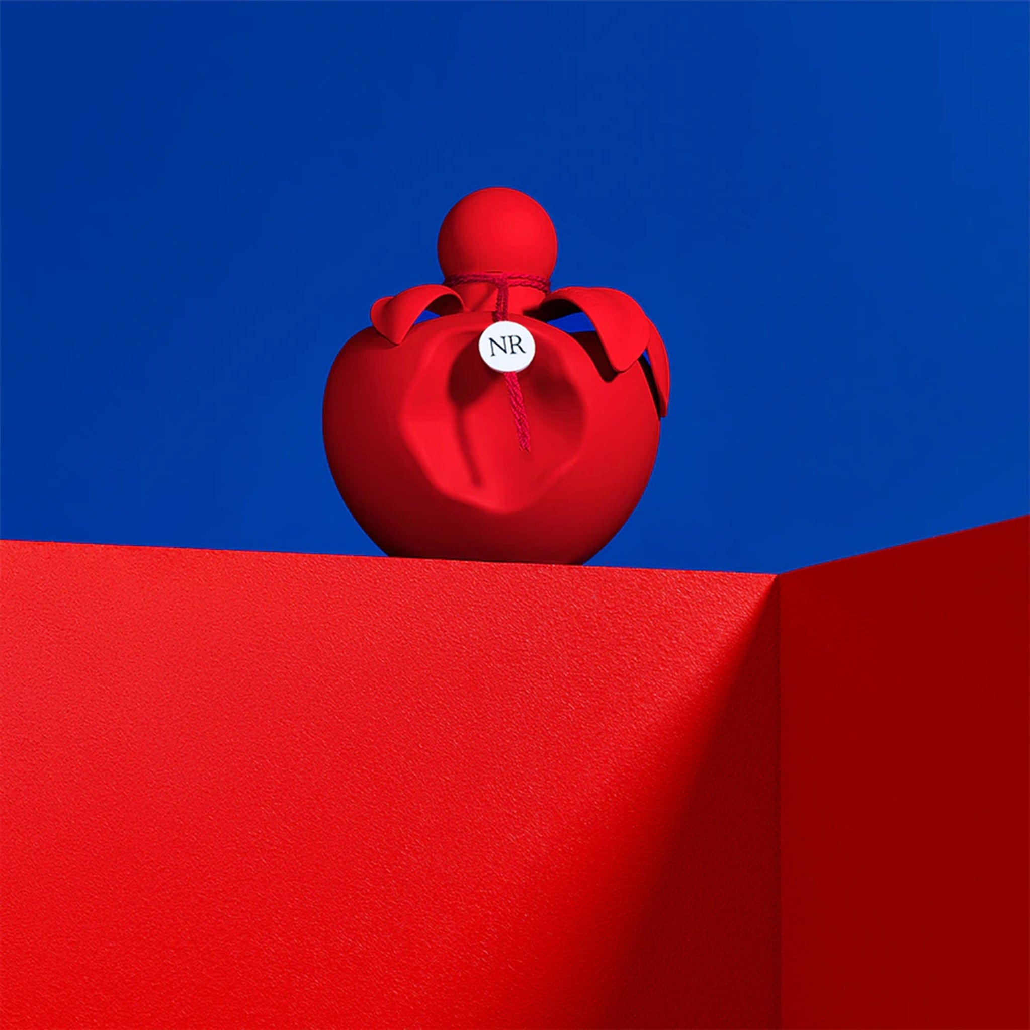 Extra Rouge by Nina Ricci - Apa de Parfum Dama - 80 ml